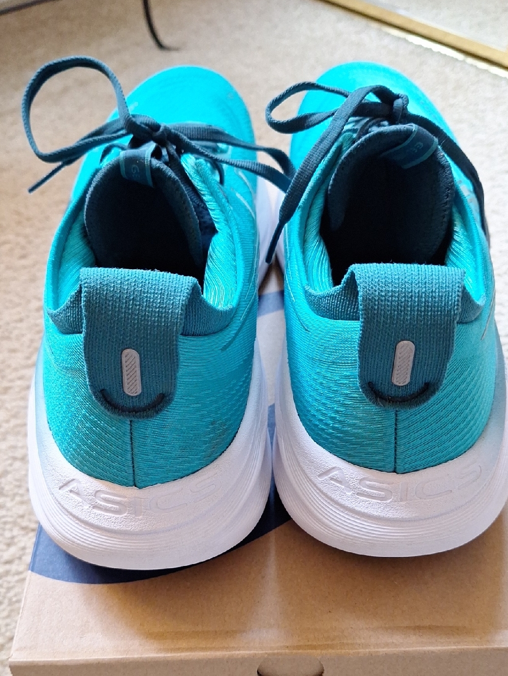 Asics Men's Gel Nimbus 27 Athletic Running Shoes - Picture 3 of 7